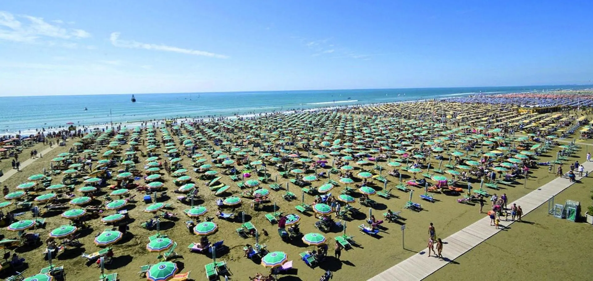 Warm And Bright Apartment In Bibione Near The Sea 0*,  Italy